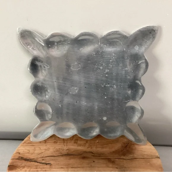 ⚫️ Large Scalloped Edges Square Pillar Candle Holder - Metal Crafted - Nice - Picture 3 of 11